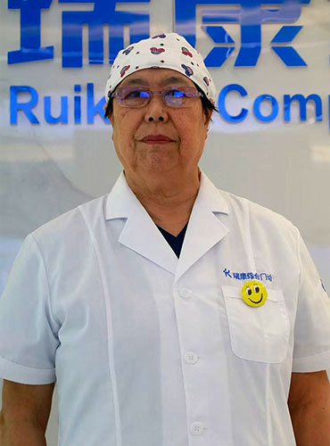 Врач клиники Жуйкан